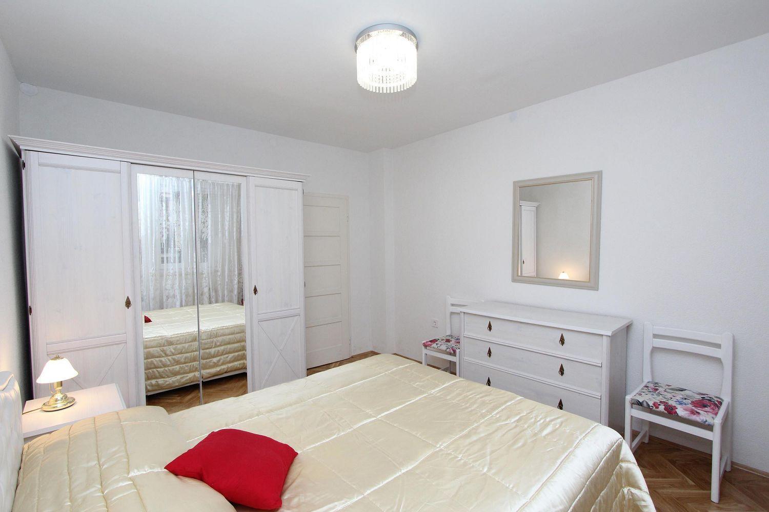 Komfortables Nur 5 Minuten Zum Zentrum Von Apartman